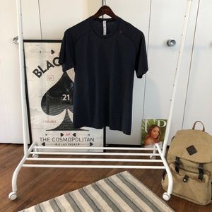 Men's Lululemon Athletic Shirt